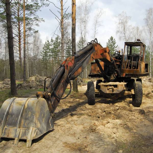 Heavy excavator at the sand pit